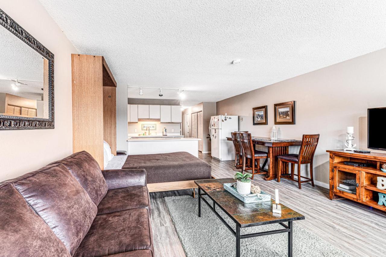Proposal Rock View Apartment *